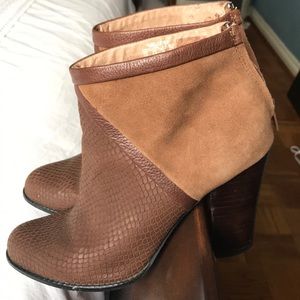 FOSSIL Leather boots, size 7.5